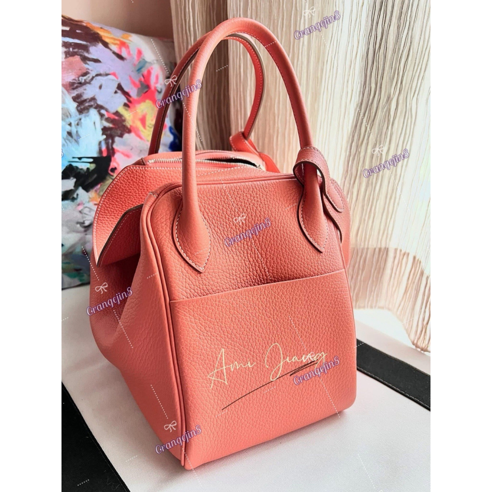 HERMES Lindy 34 Shoulder Bag Taurillon Clemence Crevette Palladium hardware - Picture 10 of 16